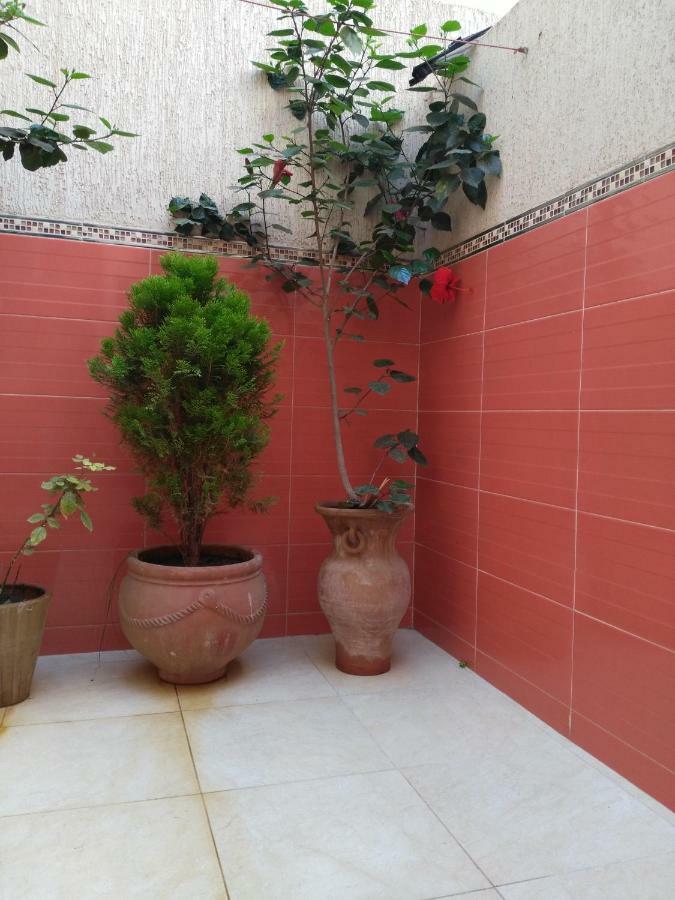 Al Dar Diafa Apartment *